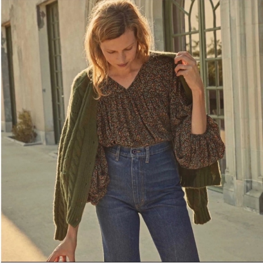 Doen silk floral paisley top
